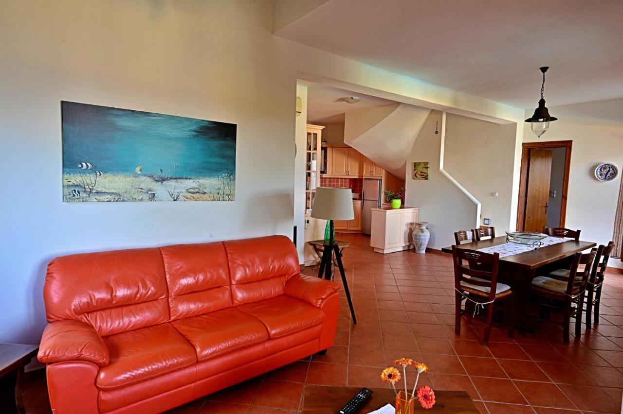 Danai Villa สโกเปลอสทาวน์ ภายนอก รูปภาพ